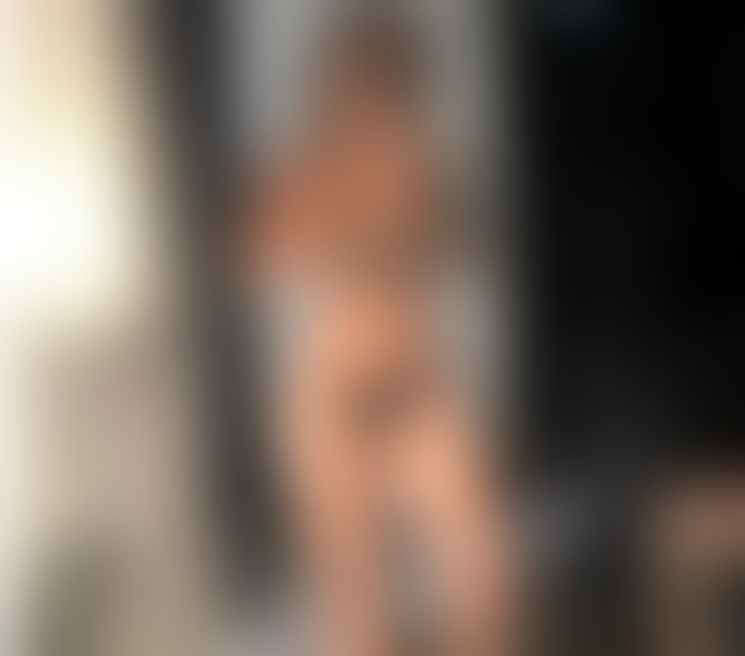 Escorts West Yorkshire Leeds - Photos for Chloe last days 🫢😮💨